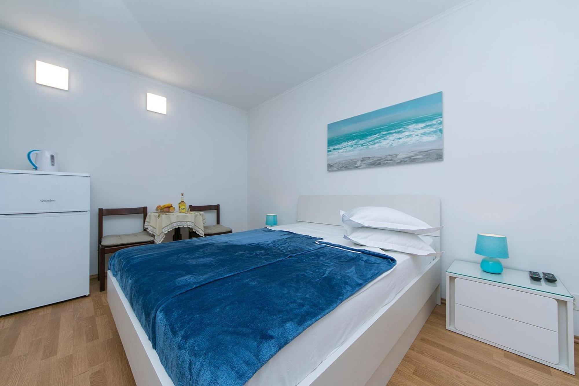Apartments By The Sea Brela, Makarska - 20778 Szoba fotó