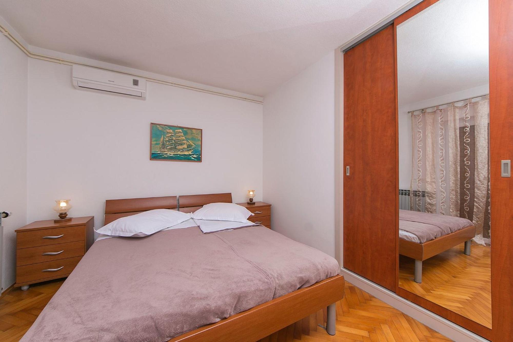 Apartments By The Sea Brela, Makarska - 20778 Szoba fotó